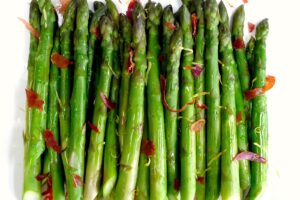 २८४ रुपैयाँ घट्यो कुरिलो किलोमै