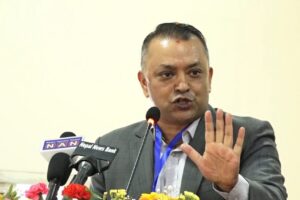 आवश्यक परे हामी सरकारबाट बाहिरिन्छौं- गगन थापा