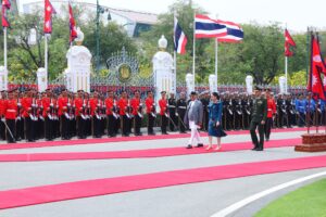प्रधानमन्त्री ओलीलाई थाइल्याण्डमा गार्ड अफ अनर