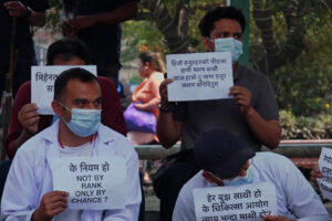 चिकित्सकहरूको आन्दोलन आज पनि जारी