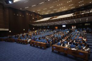 प्रतिनिधिसभाको बैठक जारी, शिक्षक आन्दोलनबारे गम्भीर हुन सांसदहरुको माग