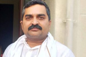 पूर्वप्रदेश प्रमुख डा. राजेश अहिराजविरूद्व जबर्जस्ती करणी मुद्दामा पक्राउ पुर्जी जारी