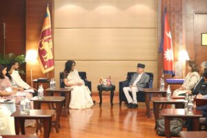 प्रधानमन्त्री ओली र श्रीलङ्काका प्रधानमन्त्री अमरासुरियाबीच भेटवार्ता