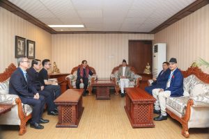 सगरमाथा संवादमा सहभागी हुन काठमाडौं आइपुगे चिनियाँ नेता सियाओ