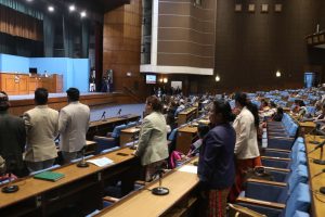 रेशम पक्राउबारे वैशाख २५ गते गृहमन्त्रीले जवाफ दिने, सदनको अवरोध हट्यो