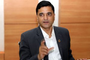 पूर्वमन्त्री योगेश भट्टराई भैरहवा विमानस्थलको छानबिन समितिमा बस्न इन्कार