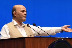 अमरेश सिंहको प्रश्न– नीलम ढुंगानालाई महिला भएकाले गभर्नर बनाउन नमिलेको हो ?