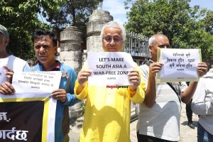 पाकिस्तानी दूतावासमा पनि मानवअधिकारकर्मीहरुको प्रदर्शन