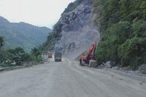 नागढुंगा-नौबिसे सडक विस्तारः वैशाख २२ देखि ३१ गतेसम्म राति पाँच घण्टा बन्द हुने