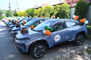 सगरमाथा संबादका लागि भारतले दियो नेपाललाई १५ बिधुतीय सवारी साधान