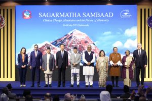 सगरमाथा संबादकाे दाेस्राे दिन, छलफलमा २३ टोलीले भाग लिदैँ