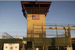 ग्वान्टानामो खाडीमा आप्रवासी राख्दा दैनिक १ कराेड ३७ लाख डलर खर्च, ट्रम्पको आलोचना