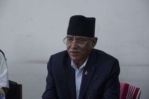 माओवादी केन्द्रका अध्यक्ष प्रचण्ड शौचालयमा लडेर घाइते