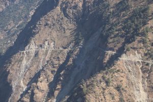 दार्चुला–टिंकर सडक निर्माण : सेनाले दुईतिरबाट काम थाल्यो