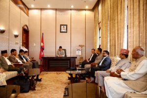 संसद्मा शसक्त प्रतिवाद गर्ने विपक्षी दलको तयारी, बैठक जारी