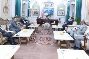 तीन दलका शीर्ष नेताहरुबीचको छलफल सिंहदरबारमा