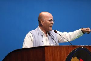 सांसद अमरेशको राजनीतिक करियर सक्कियो– संसदमा भनिदिए, नेपालका ७२ जिल्ला अन्य देशलाई लिजमा दिऊँ