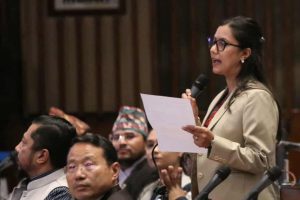 झन जटिल बन्दै राजनीति, प्रधानमन्त्रीले नै स्पेनमा मान्छे छाडेर आएको रास्वपाको आरोप